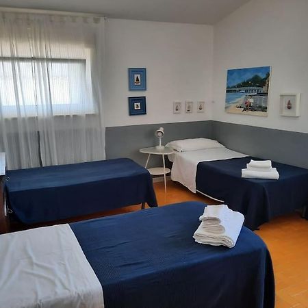 Verde Blu Lakefront Boutique Holiday Apartments Тревиньяно-Романо Экстерьер фото