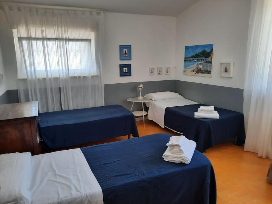 Verde Blu Lakefront Boutique Holiday Apartments Тревиньяно-Романо Экстерьер фото