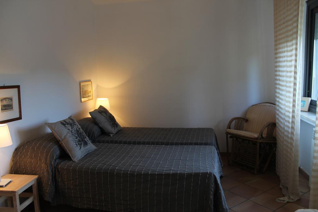 Verde Blu Lakefront Boutique Holiday Apartments Тревиньяно-Романо Номер фото